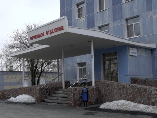 Больницы "РЖД-медицина" на СвЖД начали помогать в борьбе с коронавирусом