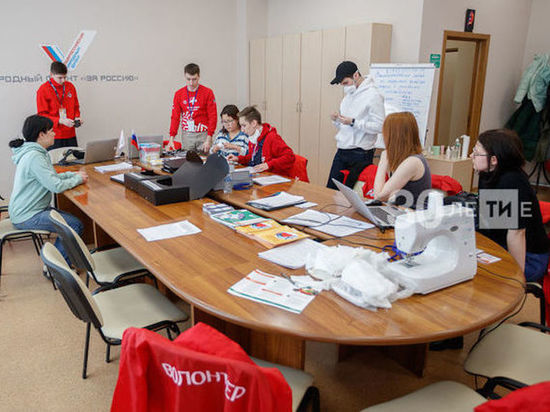 За две недели 500 добровольцев Казани помогли 1,7 тыс горожан