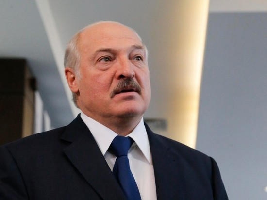 Лукашенко счел продовольствие важнее нефти и карантина