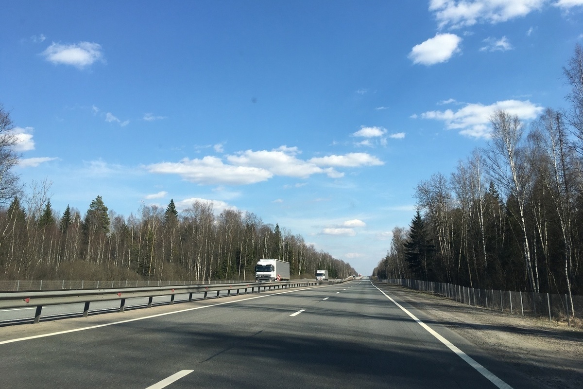 Трасса смоленск. Трасса м1 Смоленск. Трасса м1 Москва Смоленск. Москва Соленск трасса м-1. Трасса м1 Смоленск фотографии.