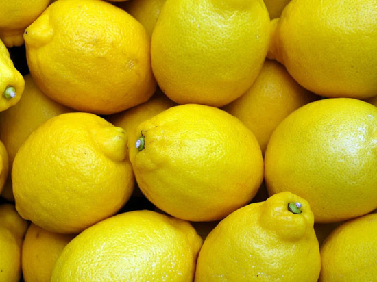 Алтайские антимонопольщики не усмотрели  нарушений в резком скачке цены на лимоны