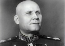 Следственный комитет РФ возбудил уголовное делопо факту сноса 3 апреля памятника советскому маршалу Ивану Коневу в Праге
