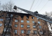 Очаг грандиозного пожара на Ленинском проспекте ночью 13 апреля, возможно, возник в апартаментах управляющего директора ООО «Сибур» Василия Номоконова