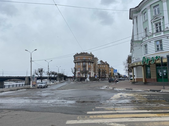 В Тверской области жителей призывают соблюдать ограничительные меры в связи с COVID-19