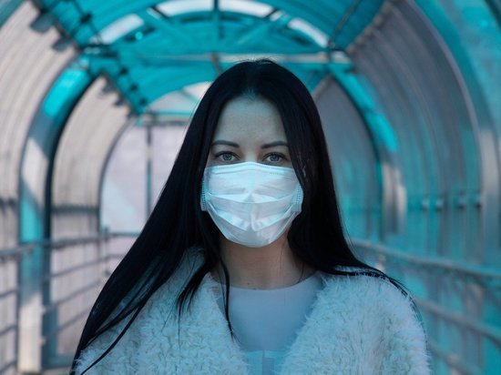 ВОЗ: Одни маски не защитят от коронавируса