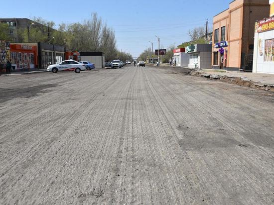 В Астрахани идет масштабный ремонт дорог