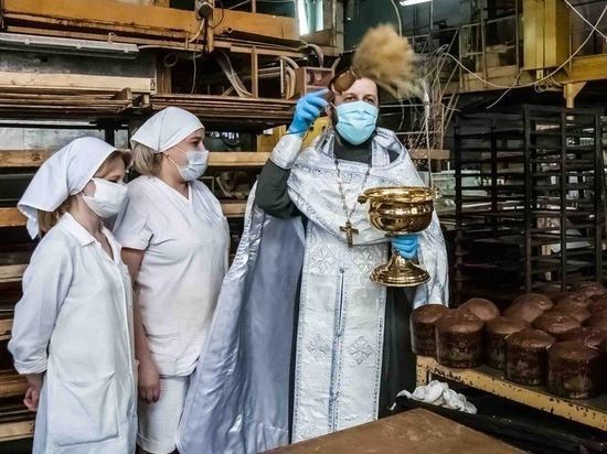 На Брянщине в городе Дятьково освятили Пасхальные куличи