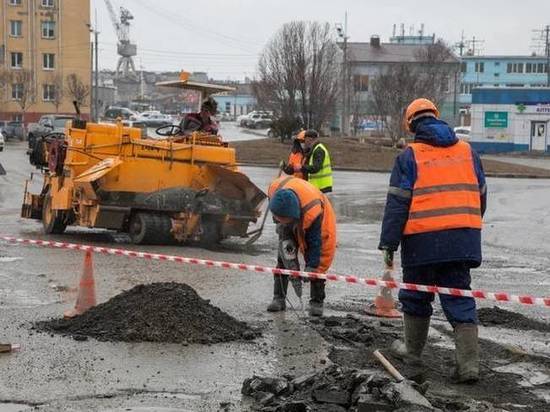 На ремонт дорог в сахалинском Корсакове выделено более 600 млн