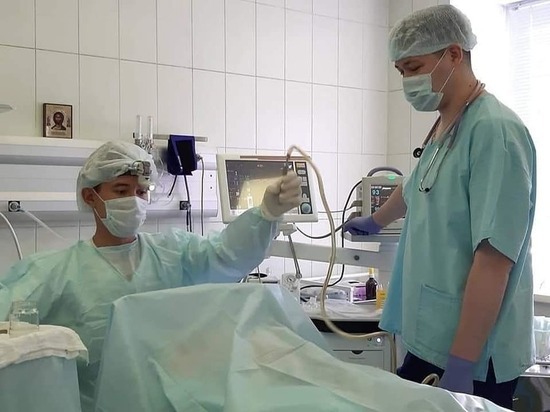 Врачи из Кемеровской больницы провели уникальную операцию 2-летнему ребёнку