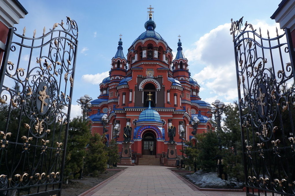 Казанская церковь иркутск фото