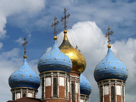 Власти Алтайского края запретили верующим посещать храмы перед Пасхой