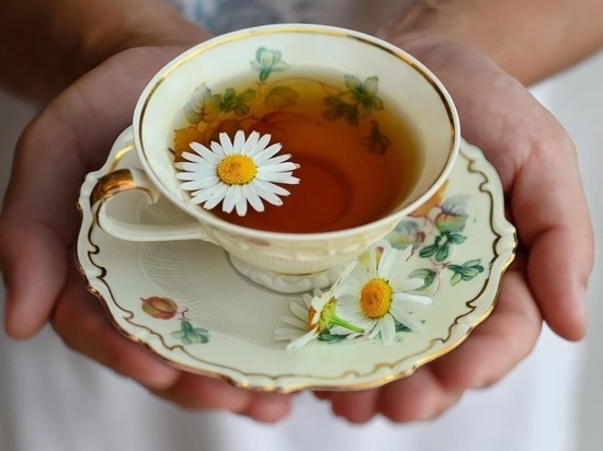Мантуров посоветовал пить российские травяные чаи