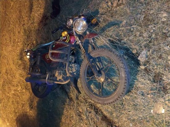 В Башкирии столкнулись иномарка и мопед: пострадали двое юношей