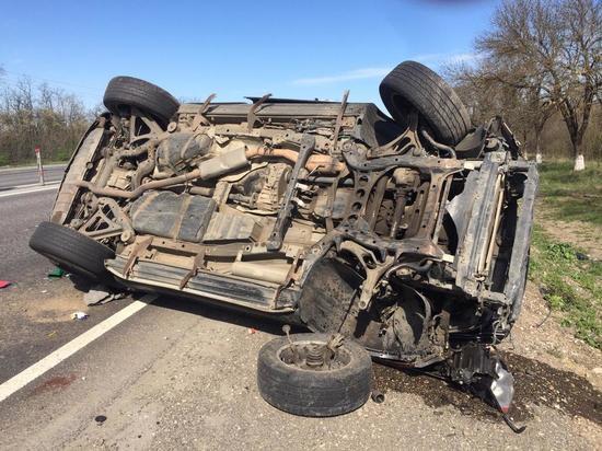 Водитель выжил после страшного ДТП на трассе М-2 рядом с Пущино