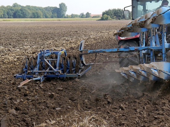 Весенне-полевые работы на Смоленщине идут с опережением графика