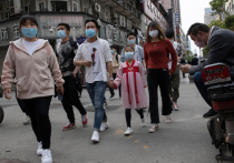 В Китае эпидемия коронавируса почти сошла на нет, но вопросы остались