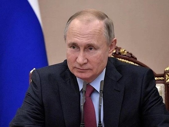 Путин пока не принял решение об изменениях режима карантина