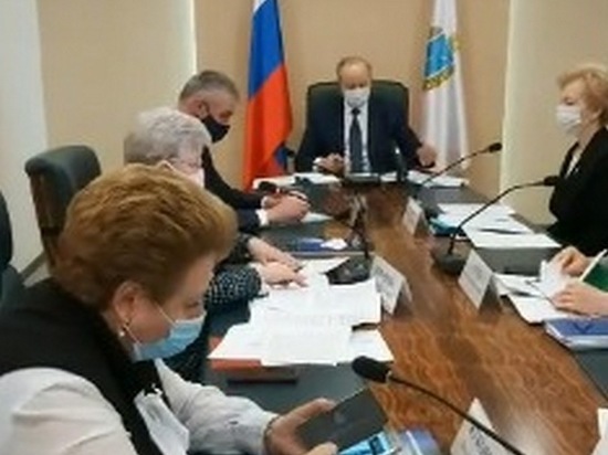 Борьбу с коронавирусом в Саратовской области проигрывают по 1-2 района в сутки