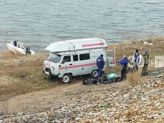 В Татарстане ищут рыбака из перевернувшейся лодки