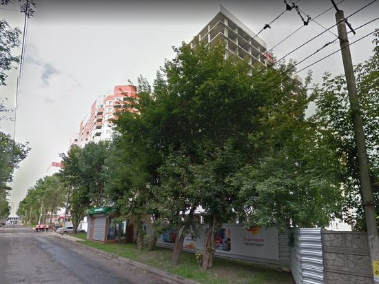 В Брянске на улице Степной возобновлено строительство многоэтажного дома