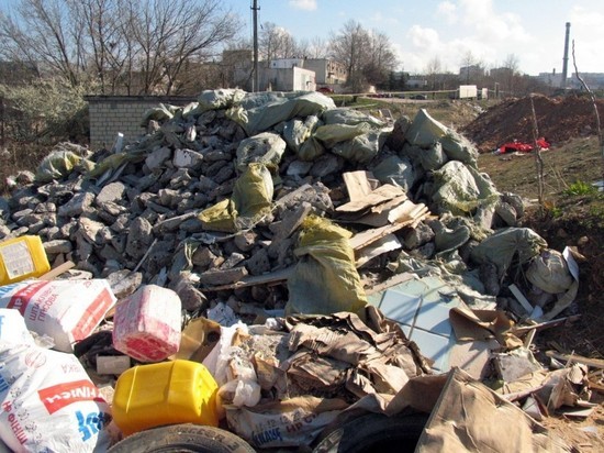 На Сахалине решают, кто ответит за строительный мусор