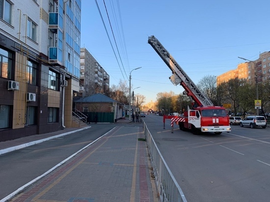 Из-за пожара в пустующей квартире в Орле едва не сгорел элитный дом