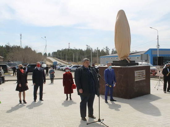 В Саянске появился памятник Ленину