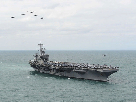 У 840 человек на авианосце Theodore Roosevelt подтвердился коронавирус