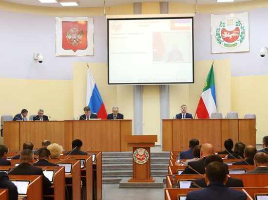 Депутаты сорвали сессию в Верховном совете Хакасии