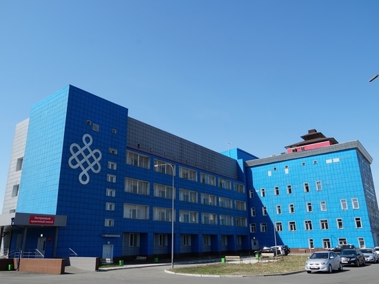 Медикам Тувы, для работы   с больными  коронавирусом, разработали график