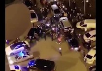 Жители ЖК "Бутово парк" устроили "антикоронавирусную вечеринку" во дворах спального жилмассива