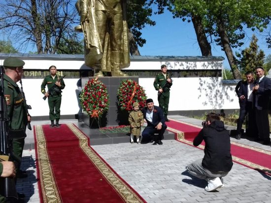 Чеченские волонтеры ищут на Алтае родственников солдат, погибших под Грозным в Великую Отечественную войну
