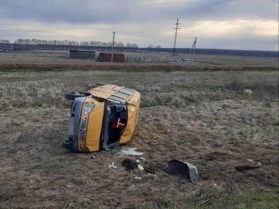 В Башкирии нетрезвый водитель перевернулся на «Газели»