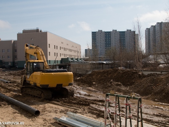 В Нижневартовске завершается строительство окружной больницы на 1100 коек