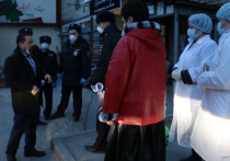 В городе Мегионе под Нижневартовском, в многоквартирном доме на Заречной улице выявили зараженных коронавирусом жильцов