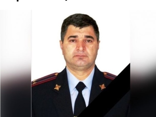 В Дагестане от пневмонии умер еще один полицейский