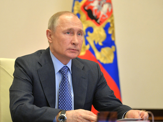 Путин продлил по 11 мая режим самоизоляции в России