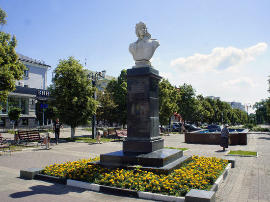 Как белгородцы увековечили память о защитниках города и героях-земляках