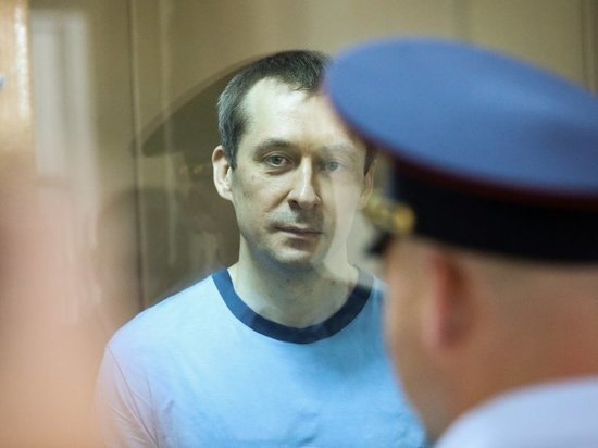 Адвокаты "потеряли " полковника Захарченко в столичном СИЗО