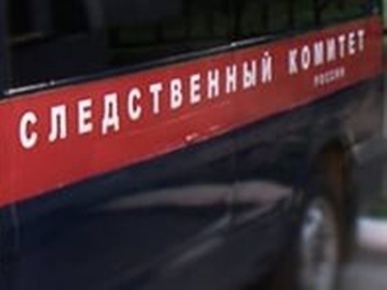 В Новом Уренгое мужчина выпал из окна и погиб