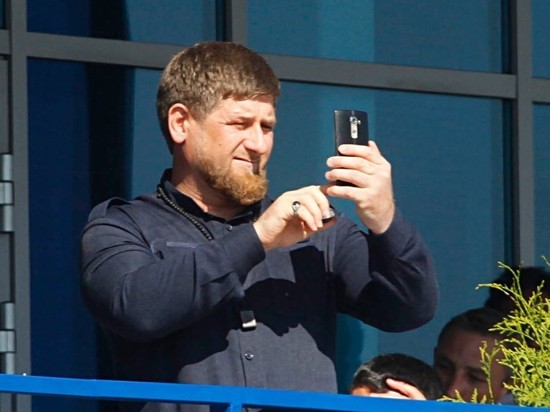 Кадыров призвал отправлять нарушителей самоизоляции убирать улицы