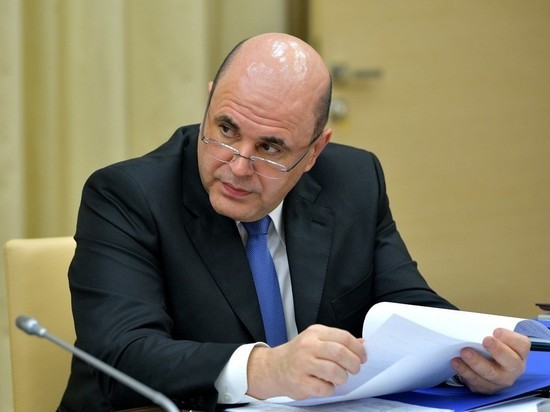 Заболевший коронавирусом Мишустин попросил россиян сидеть дома