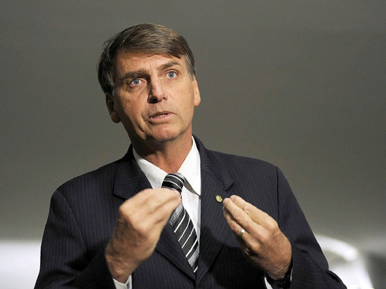 Суд заставил президента Бразилии обнародовать результаты тестов на коронавирус