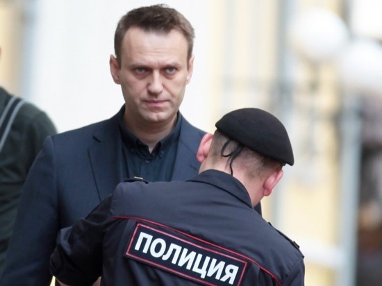 Навальный объяснил "цензуру" при подготовке дебатов с Захаровой