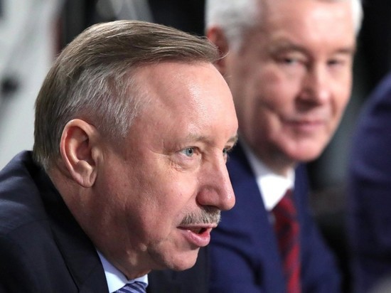 Петербуржцам пообещали "перелом" по коронавирусу на майские праздники