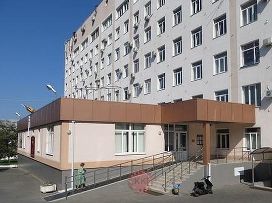 На карантин частично закрылась горбольница Новороссийска