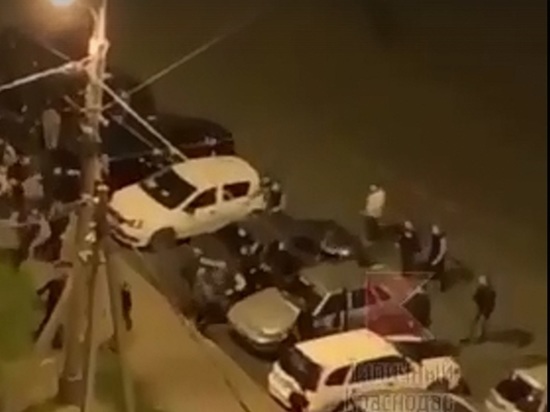 Драка со стрельбой попала на видео в Краснодаре