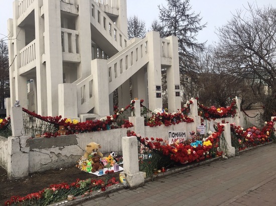 Северяне почтут память погибших в авиакатастрофе SSJ-100