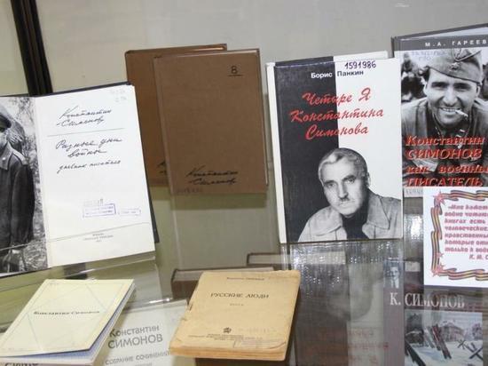 Школьники Ялуторовска записывают стихи ко Дню Победы