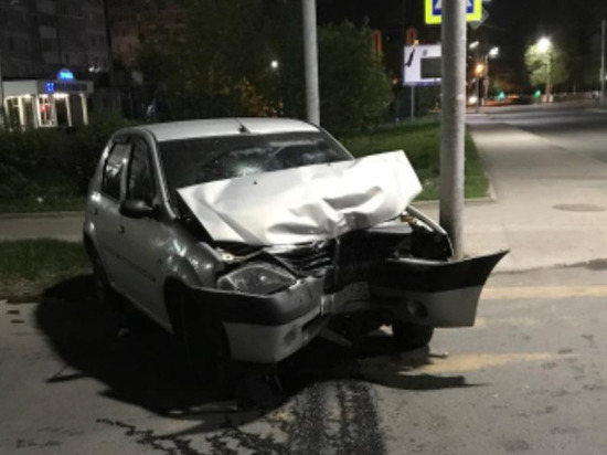 Молодая рязанка на «Рено» врезалась в дерево